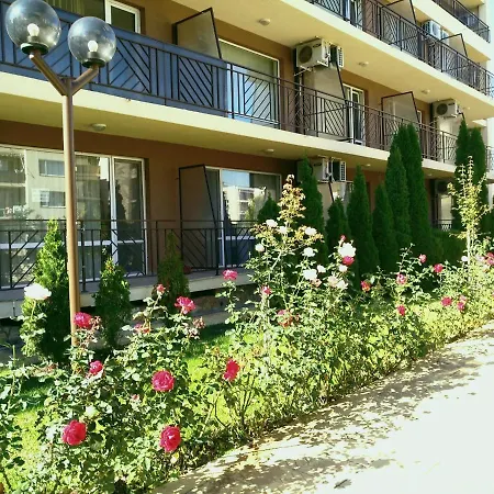 Апартамент Private In Holiday Fort Club Слънчев бряг