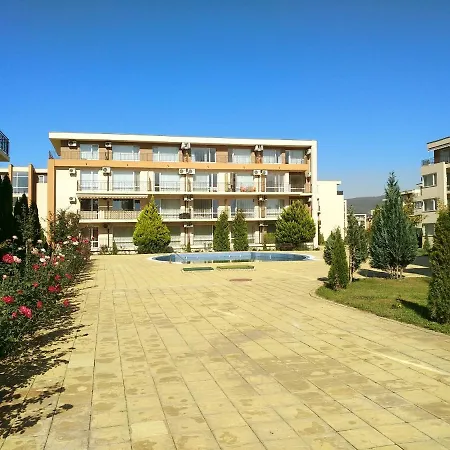 Private In Holiday Fort Club Апартамент *
