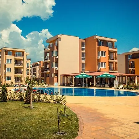 Апартамент Private In Holiday Fort Club Слънчев бряг